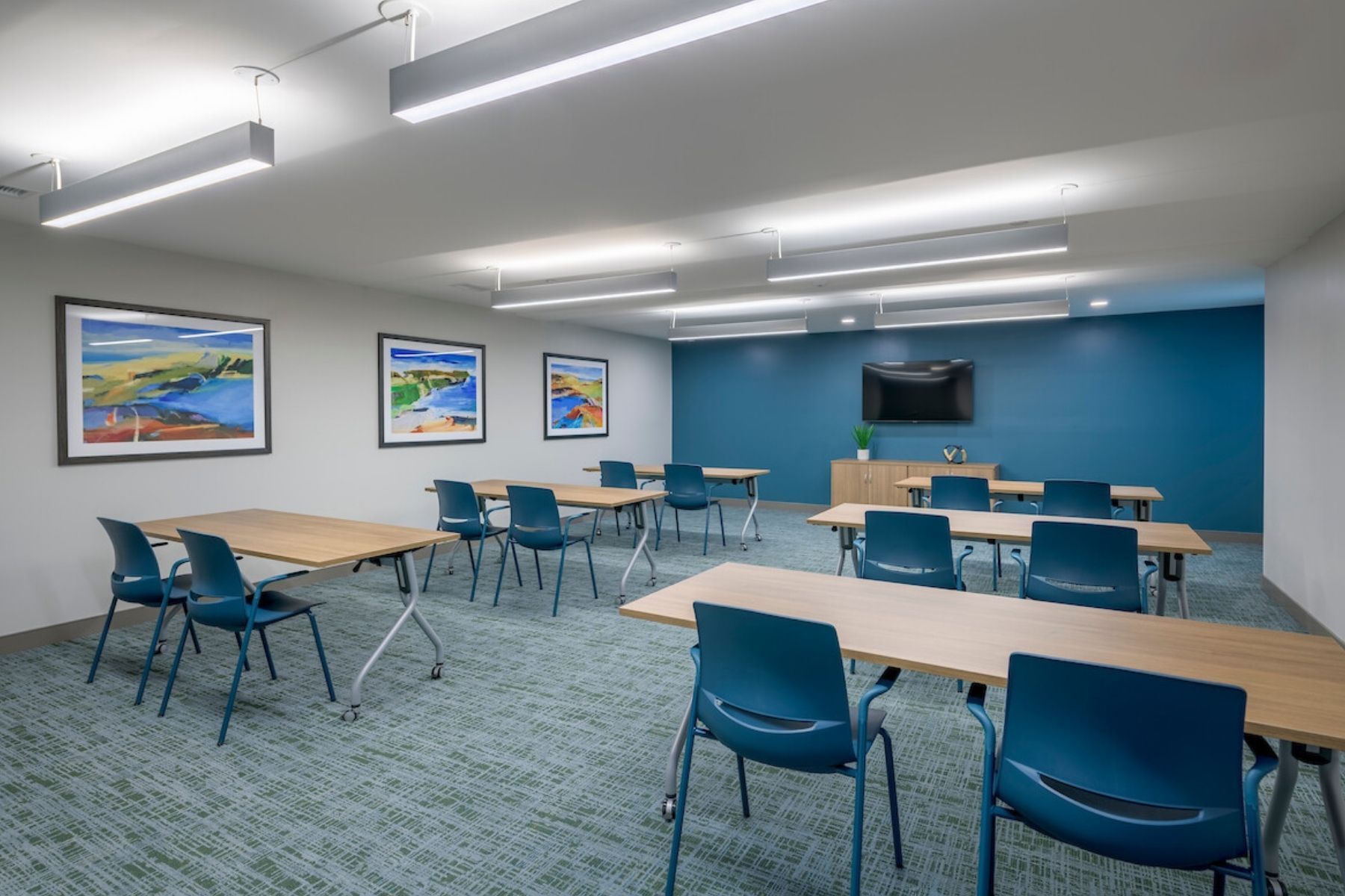 Woodland Gardens I & II Interior
