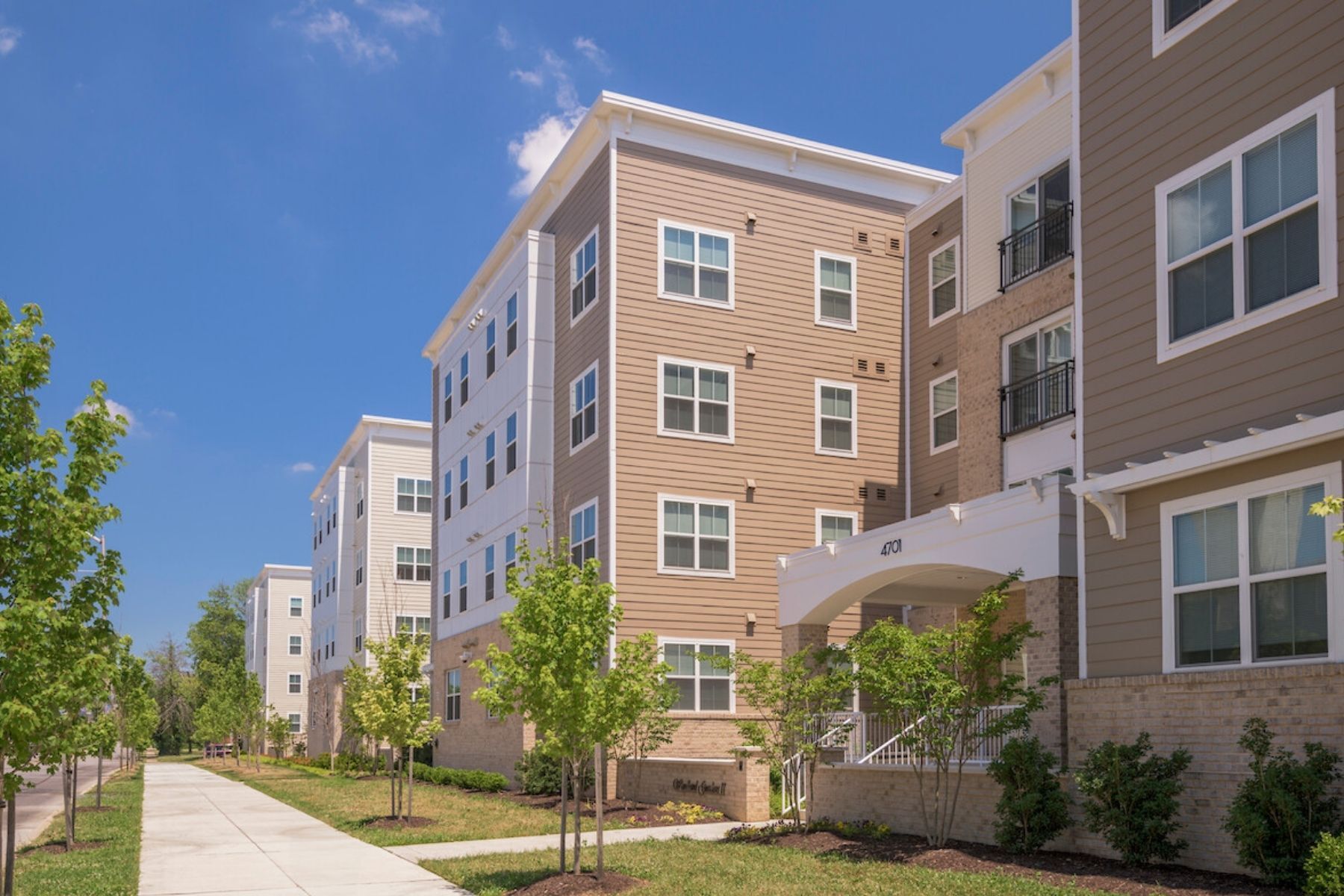 Woodland Gardens I & II Exterior